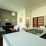 Economico E Strategico A Quattro Fermate Da Piazza Duomo Appartement Milan