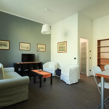 Economico E Strategico A Quattro Fermate Da Piazza Duomo Appartement *