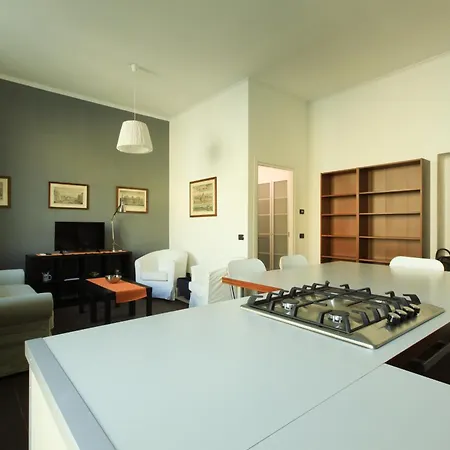 Appartement Economico E Strategico A Quattro Fermate Da Piazza Duomo Milan